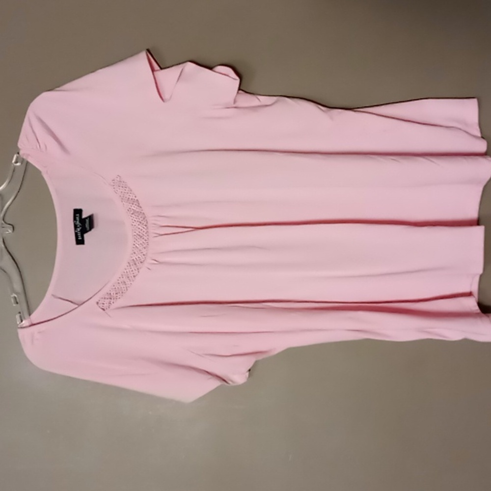 Earth Angels Pink Pajama Top w Crochet Type Chest Embellishment Size XXL